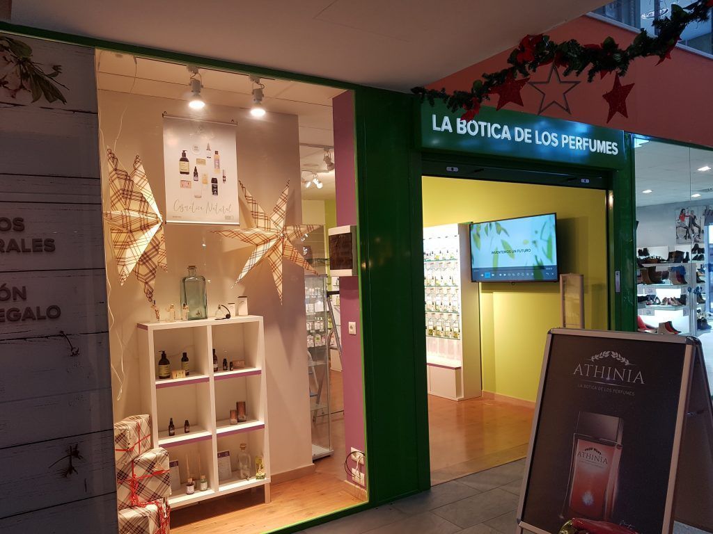 MUEBLES PARA FRANQUICIAS 14