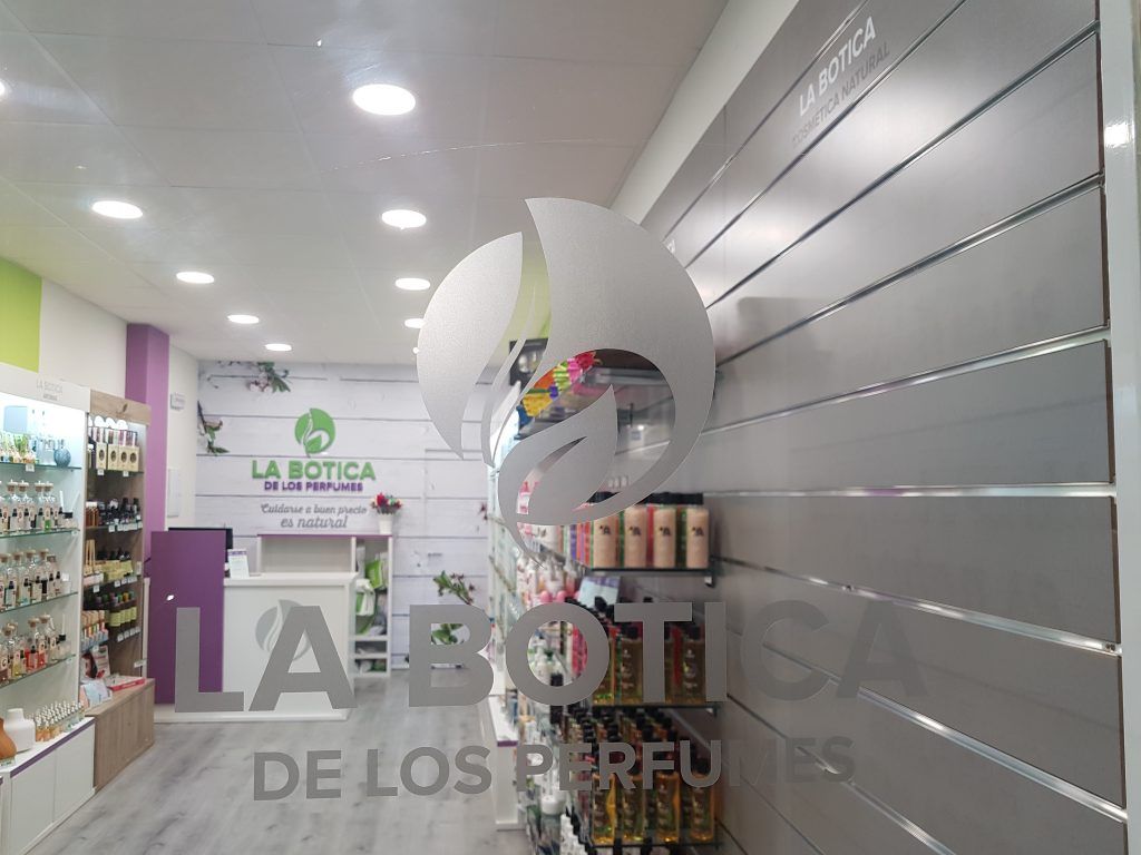 MUEBLES PARA FRANQUICIAS 10