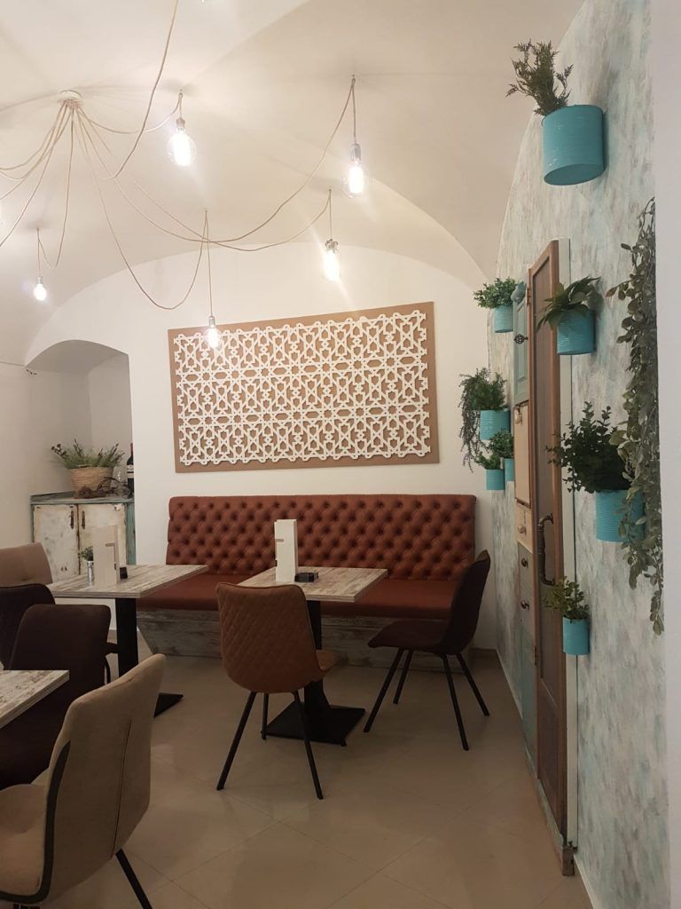 DECORACIÓN Y MOBILIARIO PARA RESTAURANTES 13